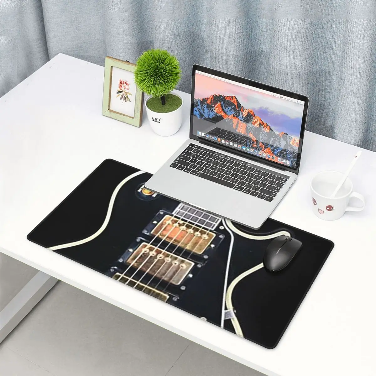 Gaming Accessories Shop - Grand tapis de souris Gibson Custom